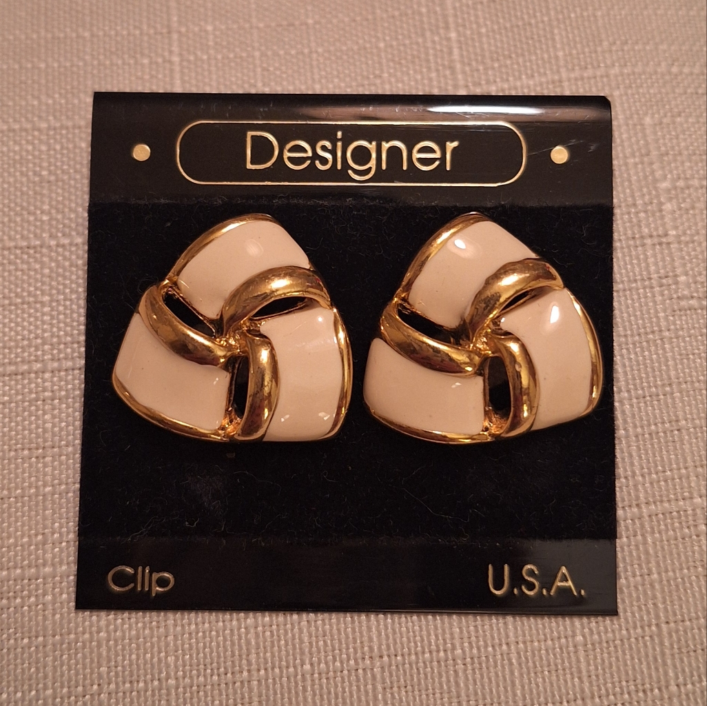 Enamel Ribbon Knot Goldtone & Cream Clip On Earrings Nos Vintage 1990s Designer